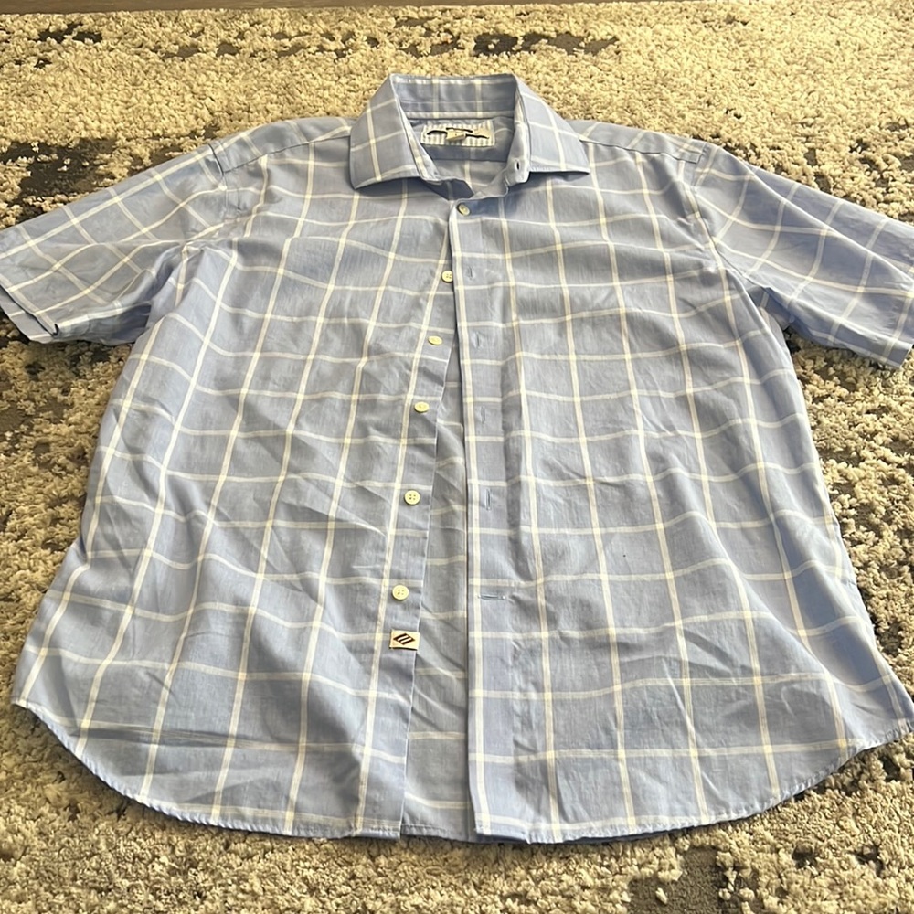 Joseph Abboud Short Sleeve Dress Shirt - Size L - 100% Cotton Blue